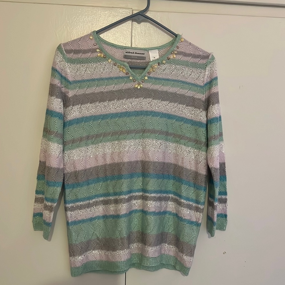Shimmering embellished knit blouse